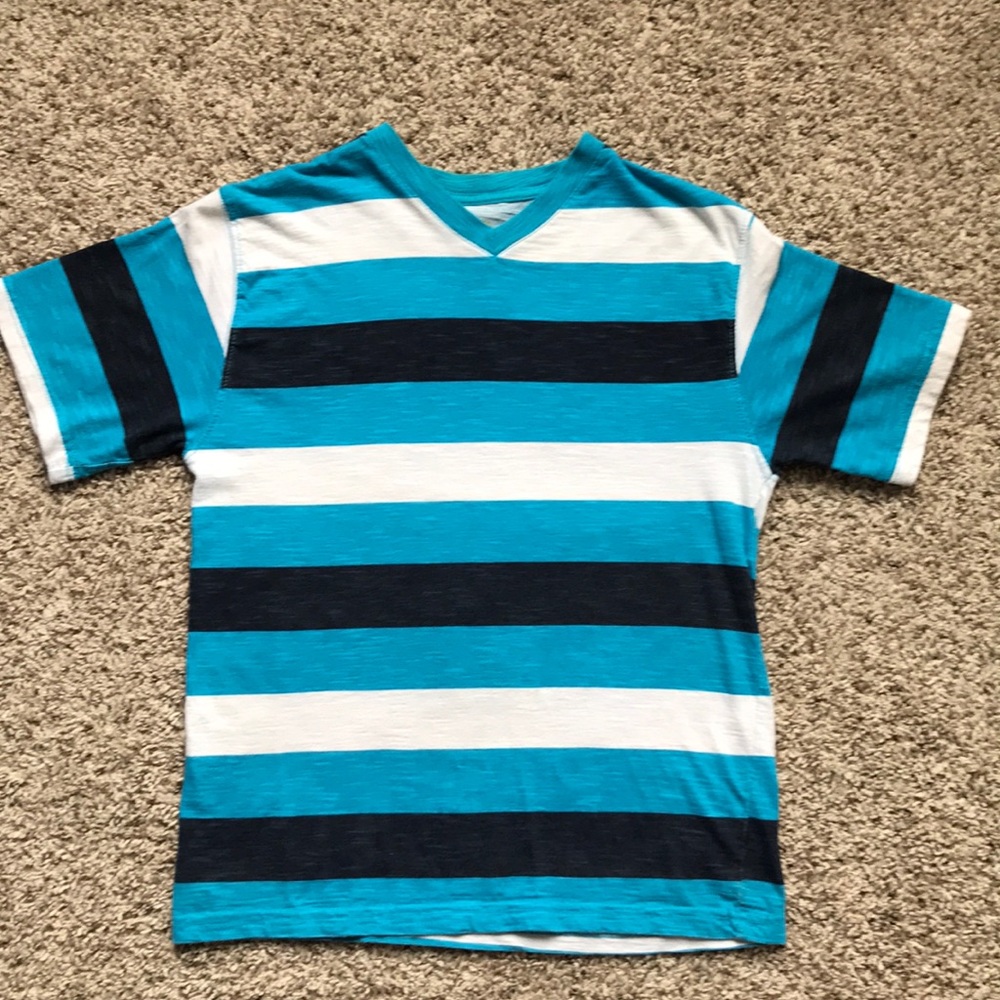 Kids large Faded Glory V-Neck